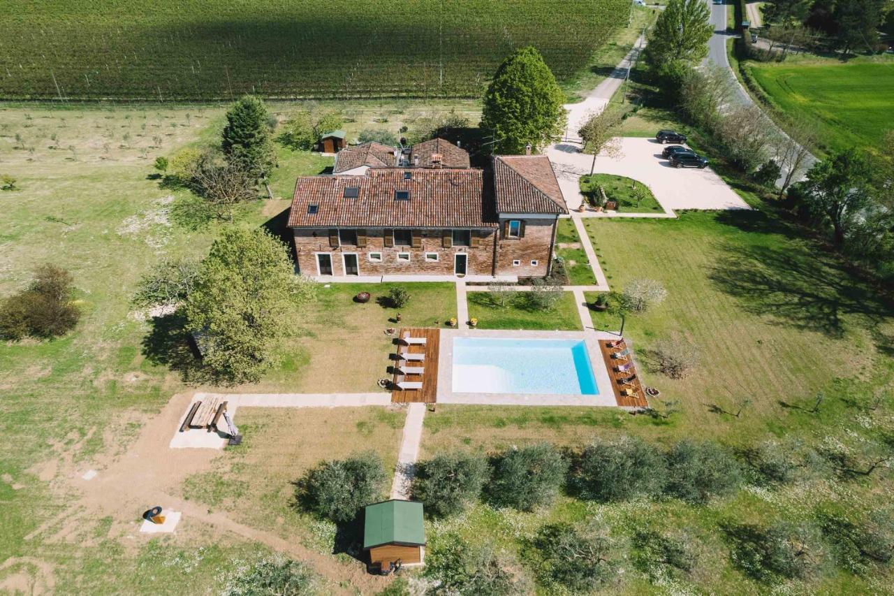 Podere Selvatici Imola Luaran gambar
